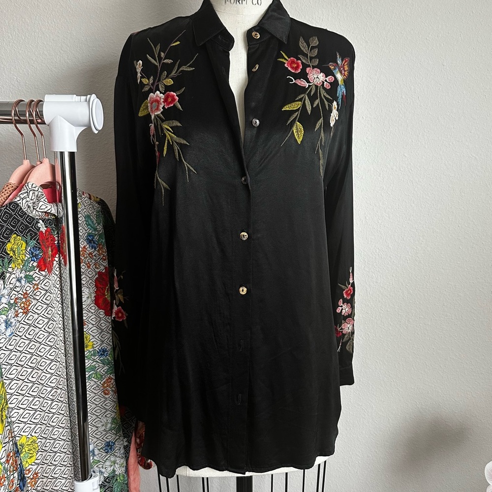 JOHNNY WAS EMBROIDERED SATIN BLOUSE